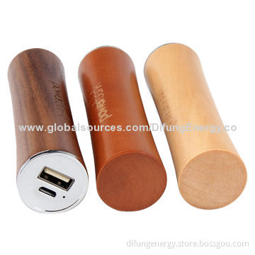 Universal Power Bank, Wooden Design with IC Dual-Protection